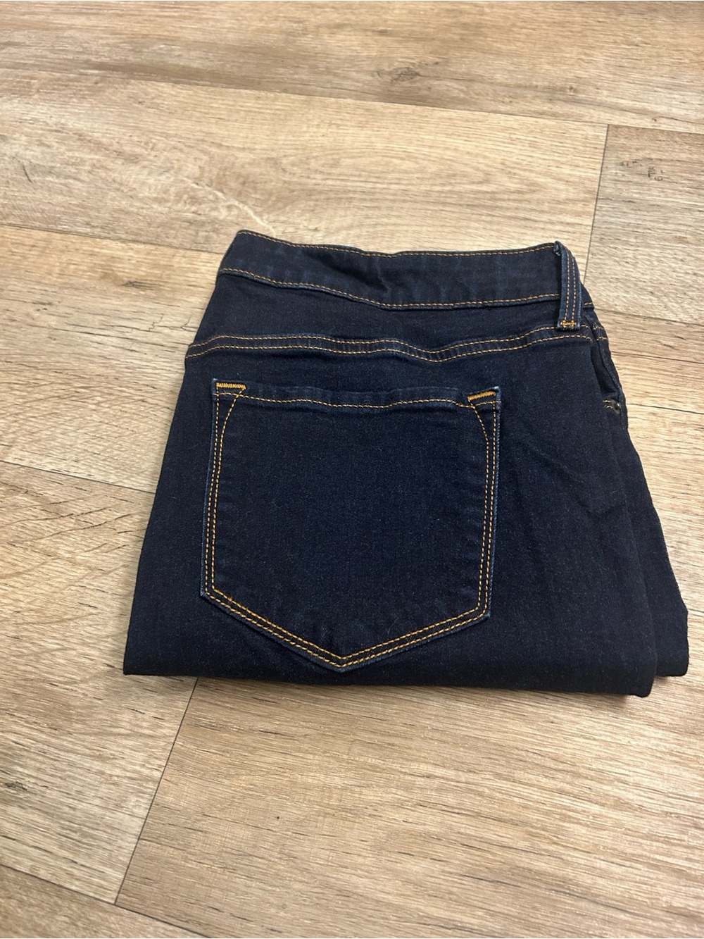 Women’s Rockstar Super Skinny- Dark Wash Women’s Jeans - Size 16